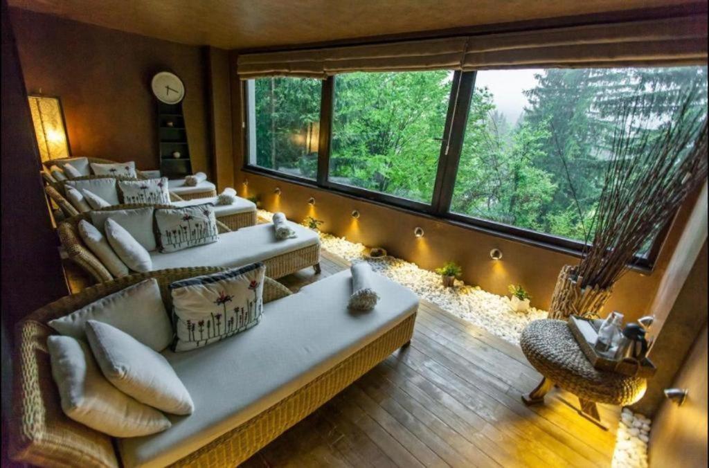 Alpin Resort Hotel - Apartamentele 2403-2404- Proprietate Administrata De Gazda Privata Poiana Brasov Bagian luar foto